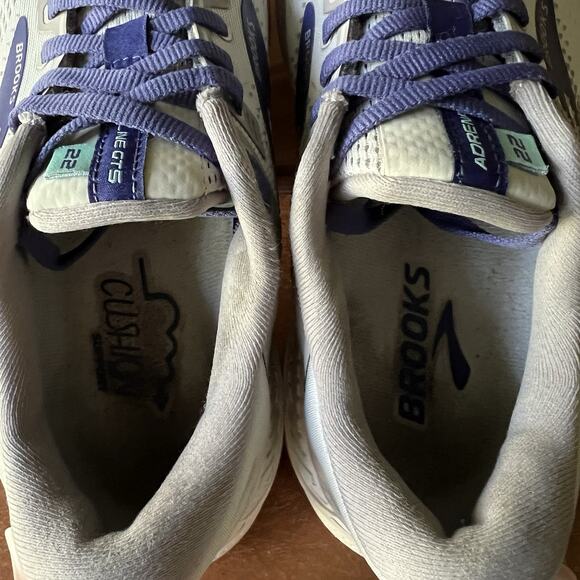 Brooks Adrenaline GTS 22 Supportive Women's 9 N Gray Road Running Shoes Sneakers - Picture 10 of 16